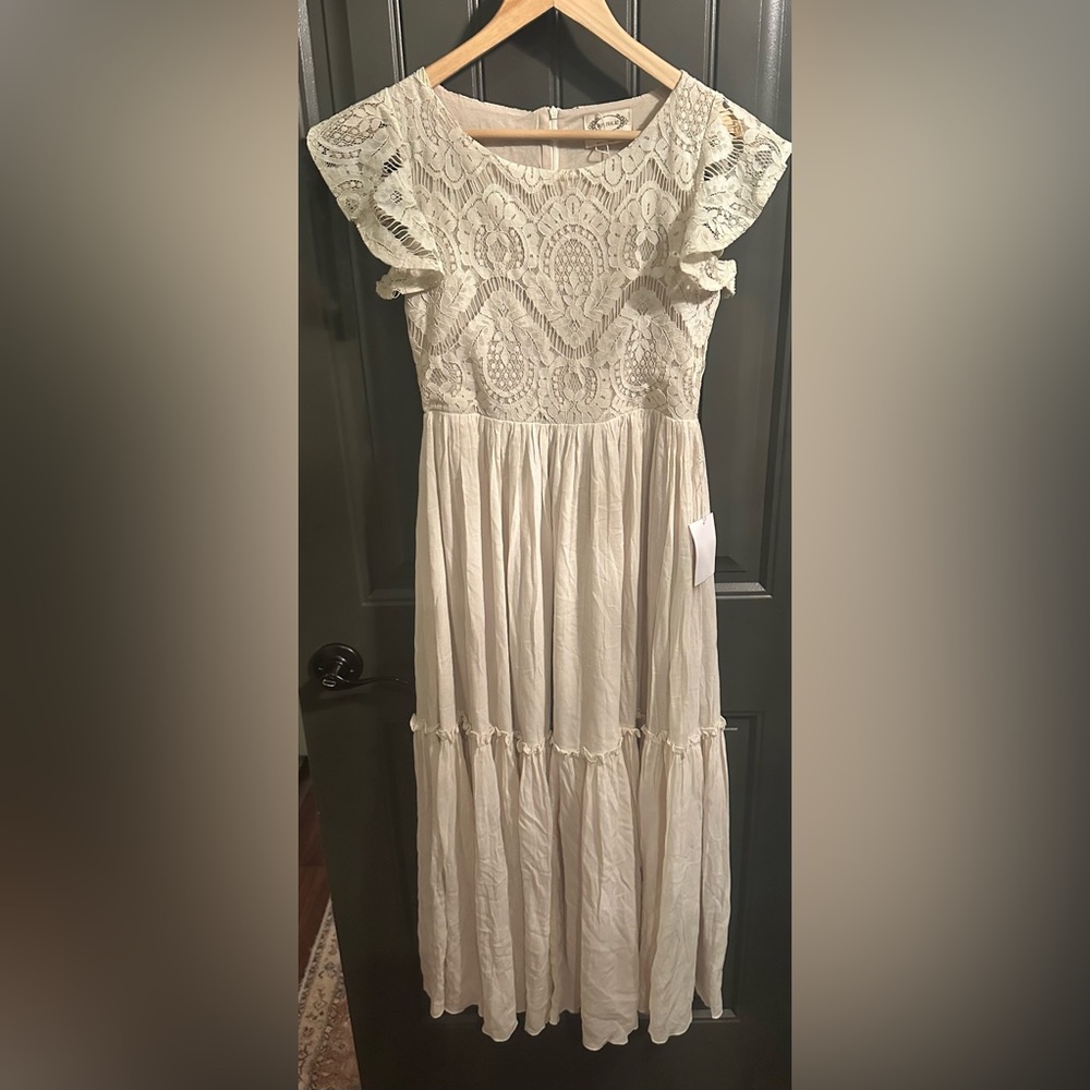 Joyfolie Ivory Lace Formal Dress